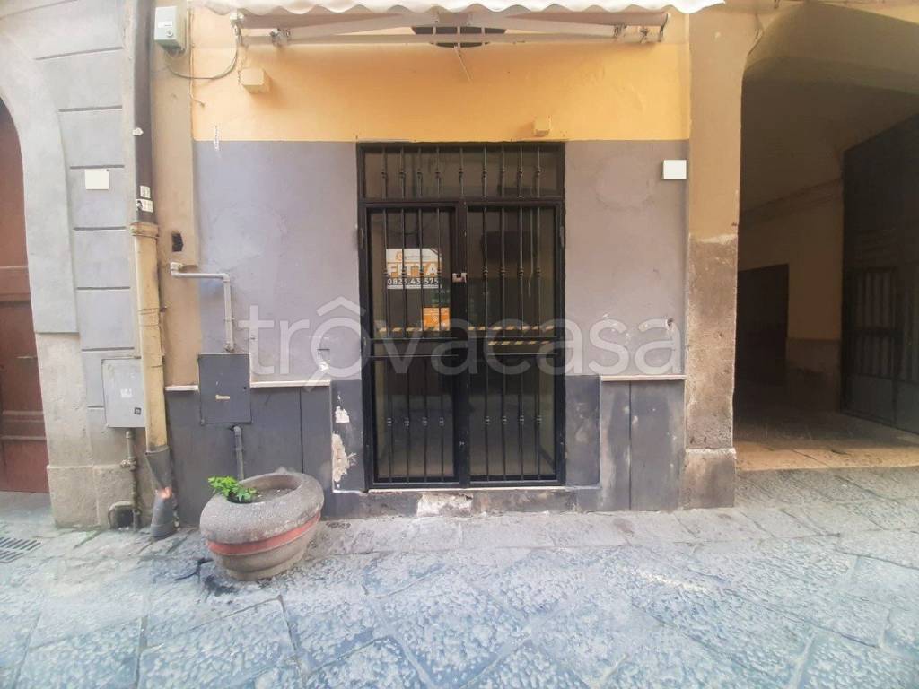 locale commerciale in affitto a Caserta in zona Centro Città