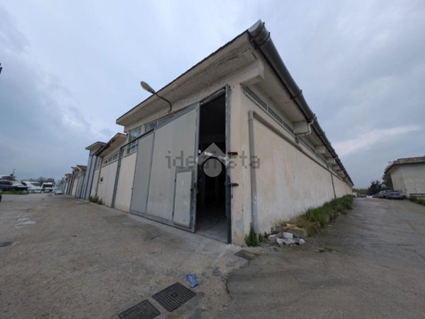 ufficio in affitto a Castel Volturno