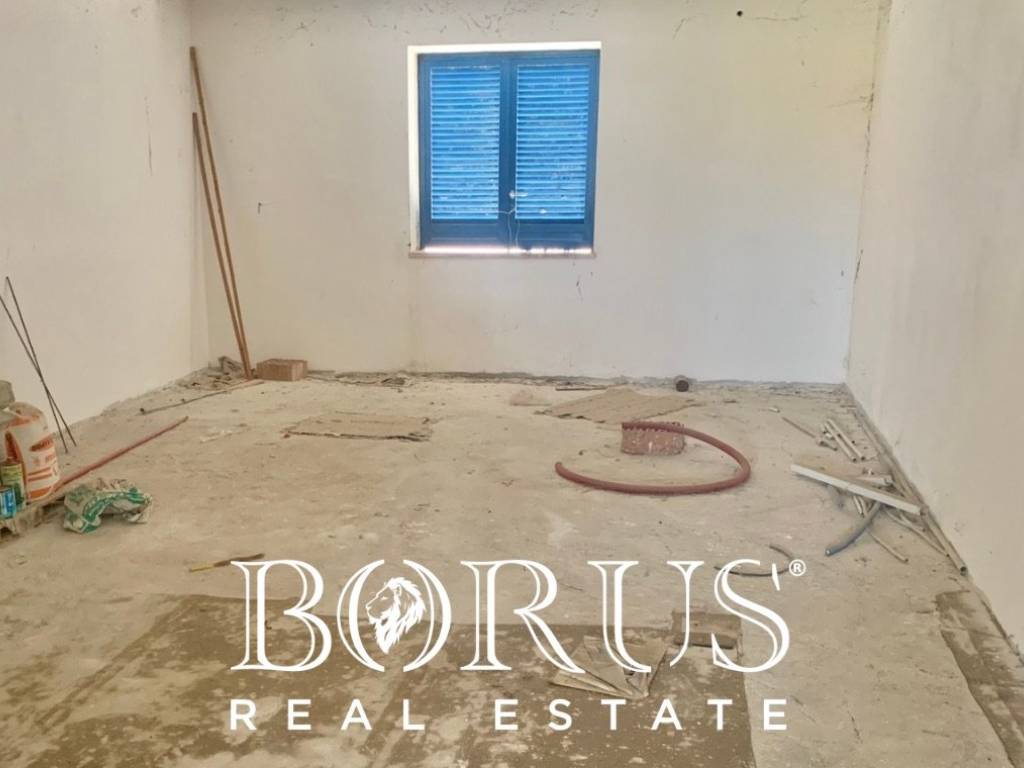 ufficio in affitto a Castel Volturno