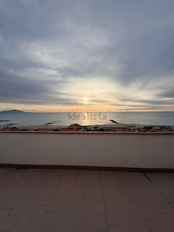 appartamento in affitto a Castel Volturno in zona Villaggio Coppola