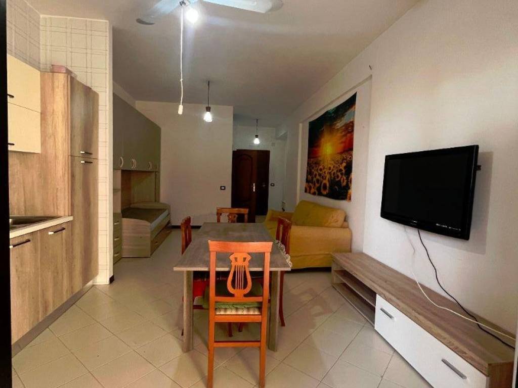 appartamento in affitto a Castel Volturno in zona Villaggio Coppola