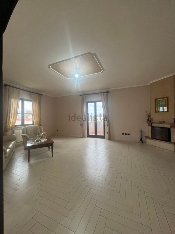 appartamento in affitto a Castel Volturno