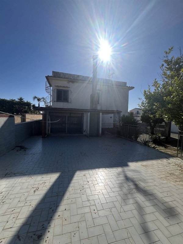 appartamento in affitto a Castel Volturno in zona Villaggio Coppola