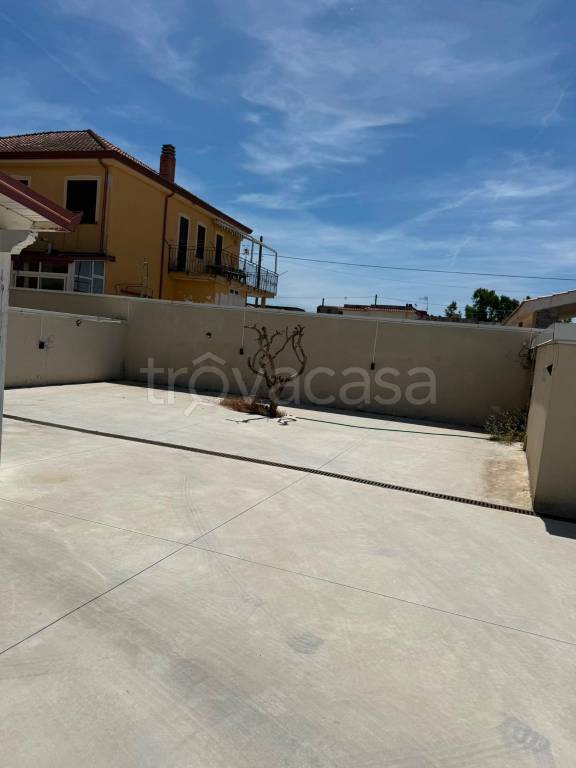appartamento in affitto a Castel Volturno in zona Villaggio Coppola