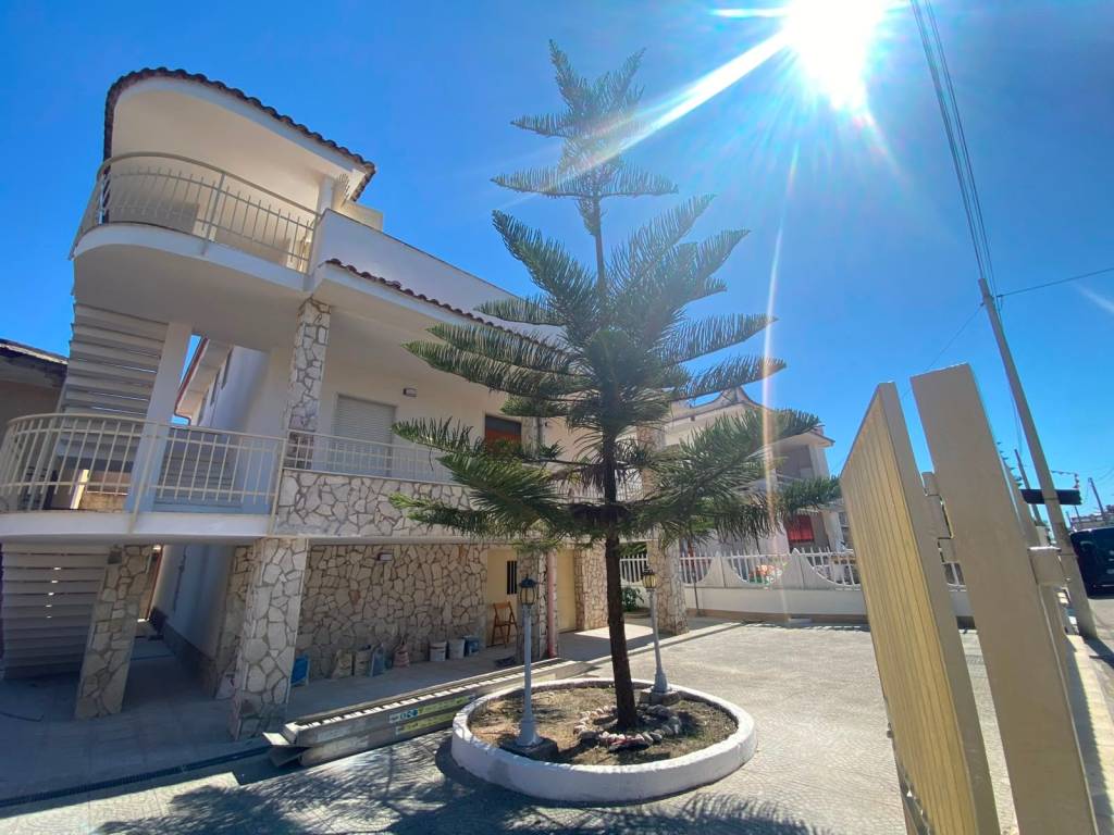 appartamento in affitto a Castel Volturno in zona Le Morelle