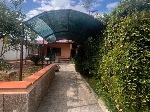 casa indipendente in affitto a Castel Volturno in zona Le Morelle