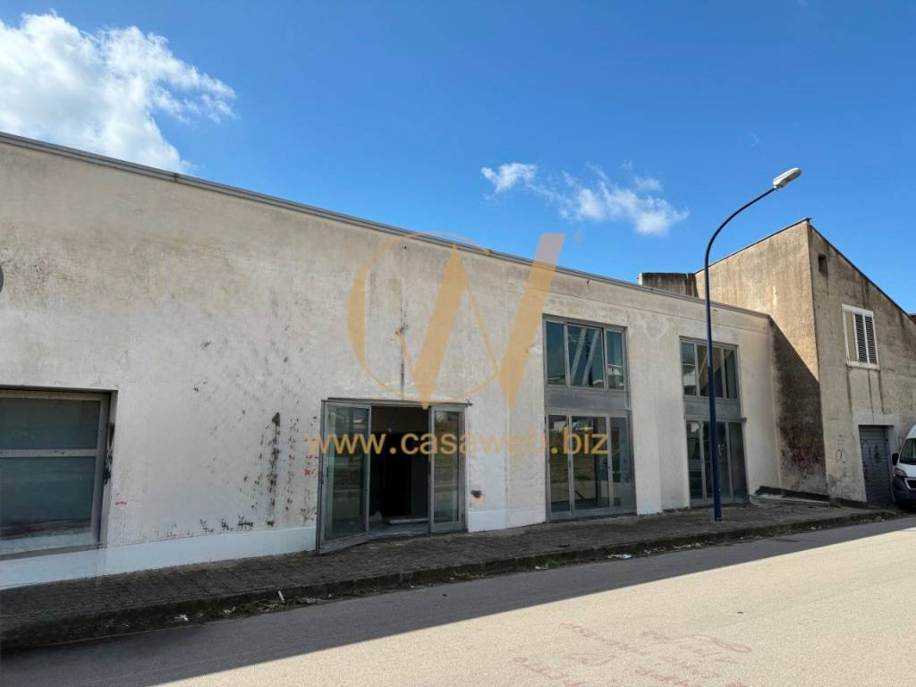 ufficio in affitto a Curti