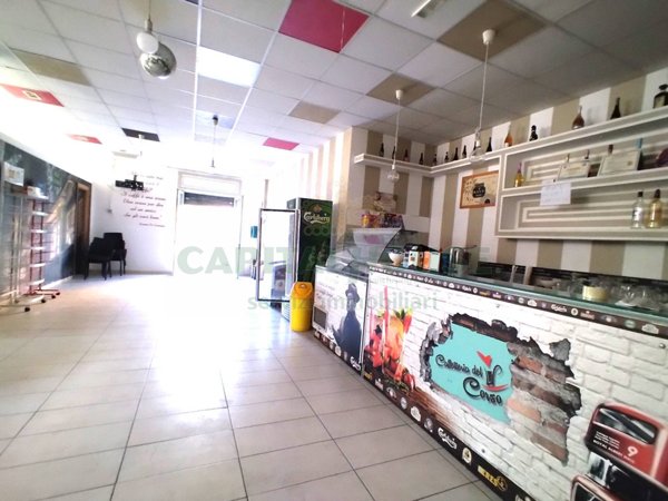 locale commerciale in affitto a Curti