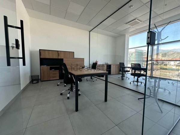 ufficio in affitto a Curti