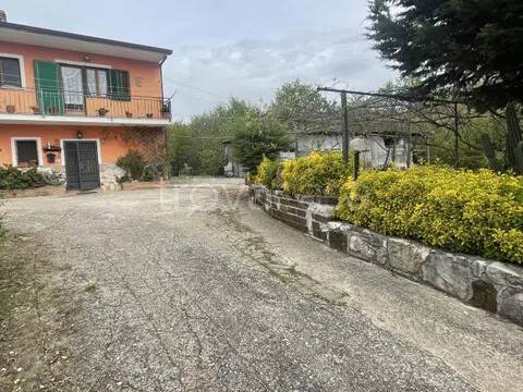 appartamento in affitto a Liberi