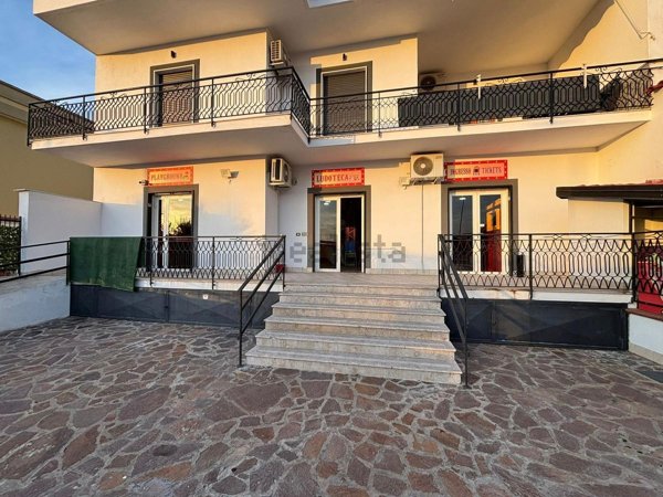 ufficio in affitto a Lusciano