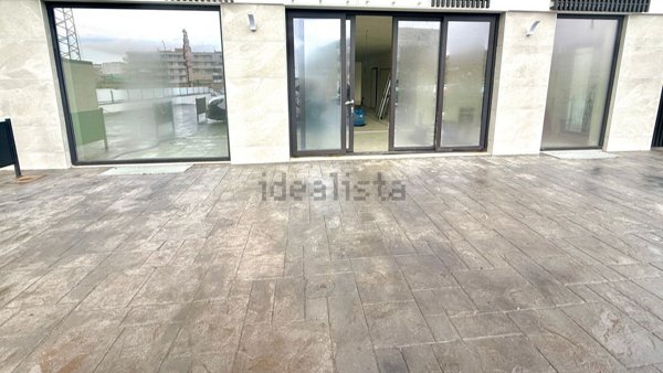 locale commerciale in affitto a Lusciano