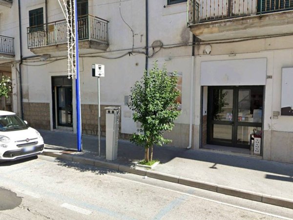 negozio in affitto a Maddaloni