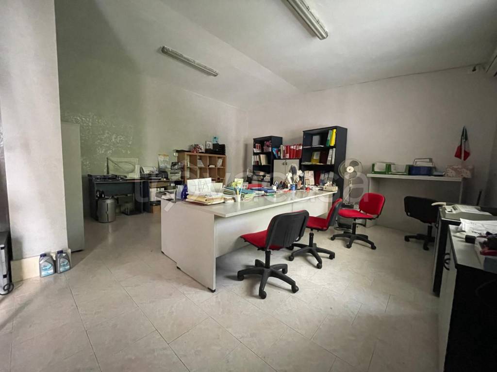 ufficio in affitto a Maddaloni