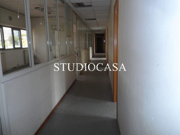 ufficio in affitto a Maddaloni