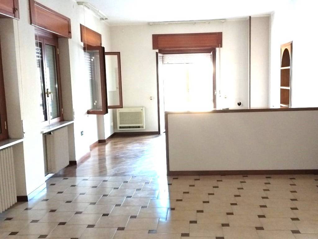 appartamento in affitto a Maddaloni