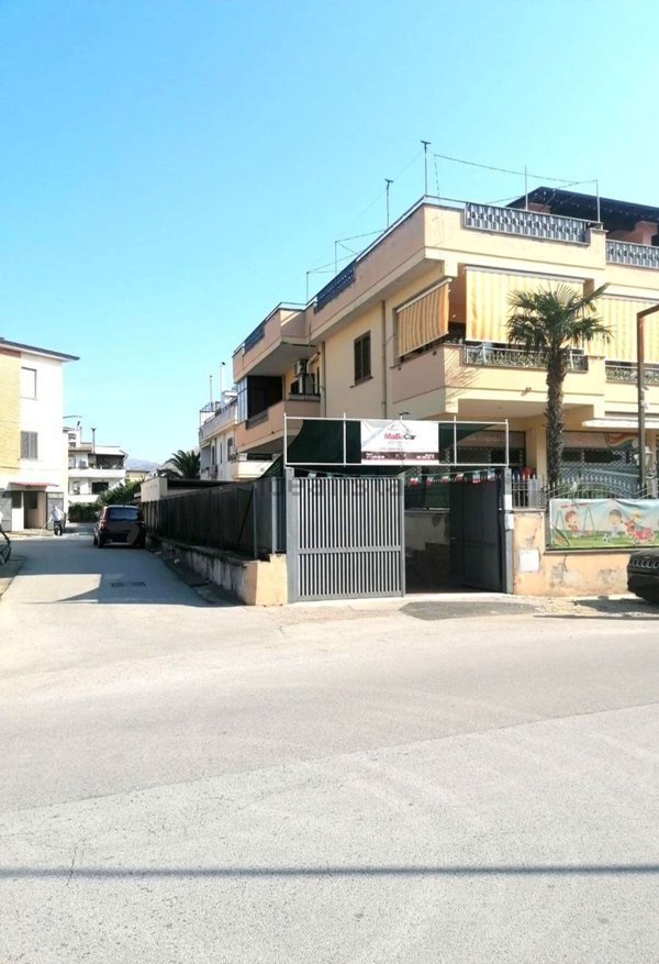 ufficio in affitto a Maddaloni