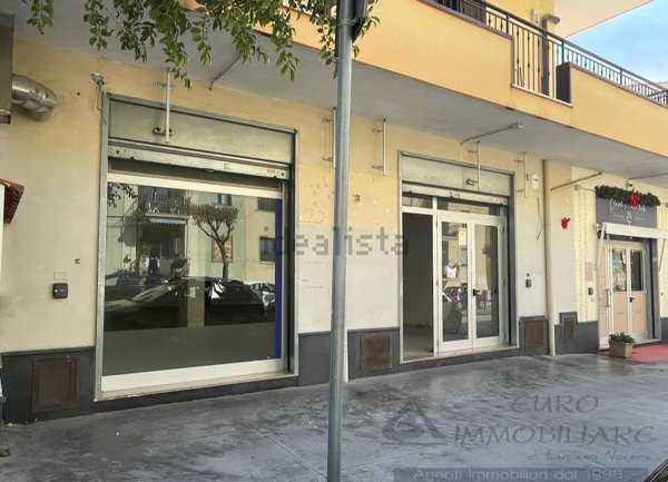 locale commerciale in affitto a Maddaloni