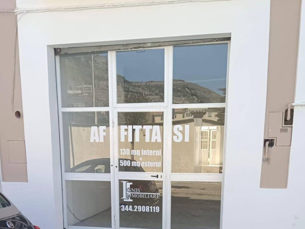 negozio in affitto a Maddaloni