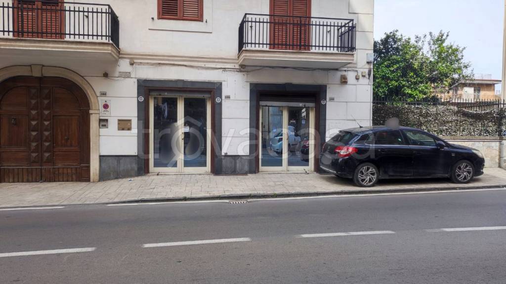 negozio in affitto a Maddaloni
