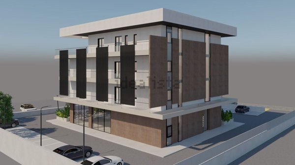 locale commerciale in affitto a Marcianise