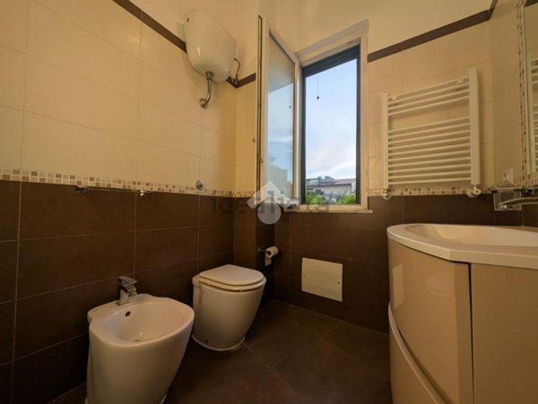 ufficio in affitto a Marcianise in zona Trentola