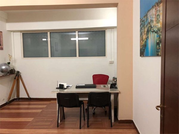 ufficio in affitto a Mondragone