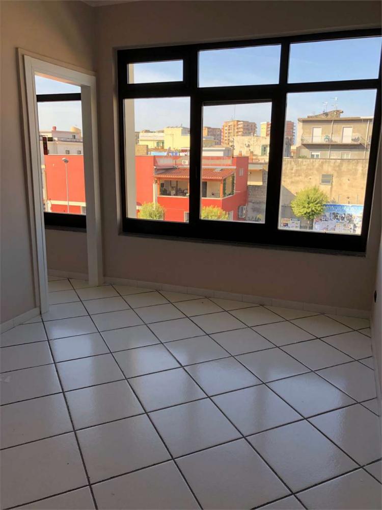 ufficio in affitto a Mondragone