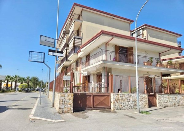 casa indipendente in affitto ad Orta di Atella