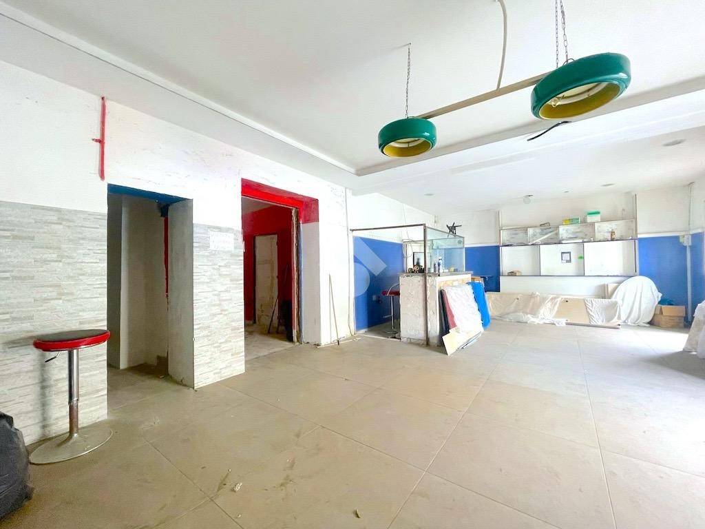 negozio in affitto ad Orta di Atella