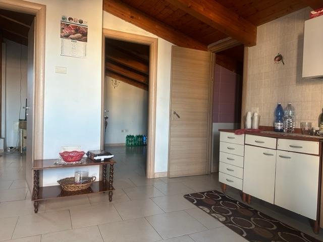 appartamento in affitto a Parete