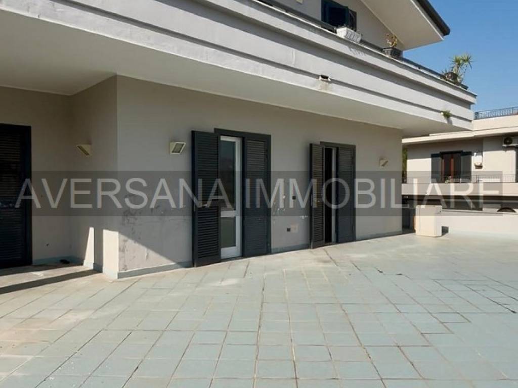 appartamento in affitto a Parete