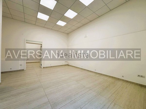 ufficio in affitto a Parete