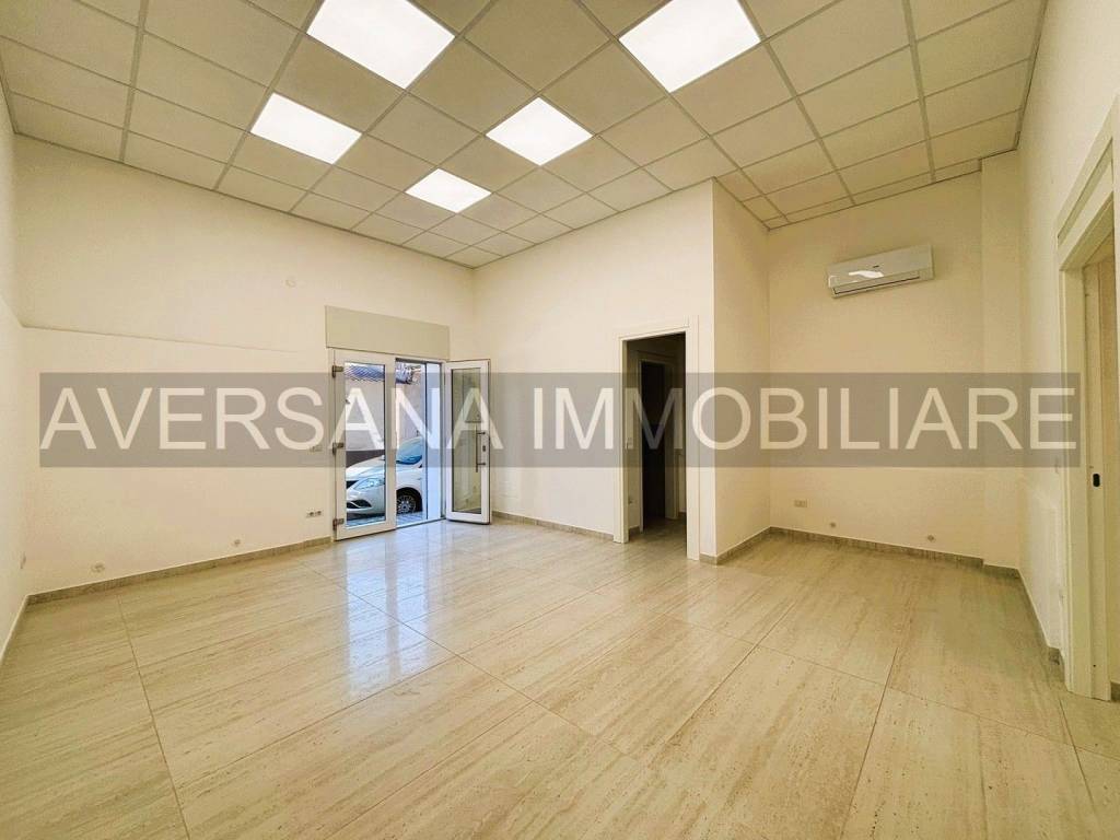 ufficio in affitto a Parete