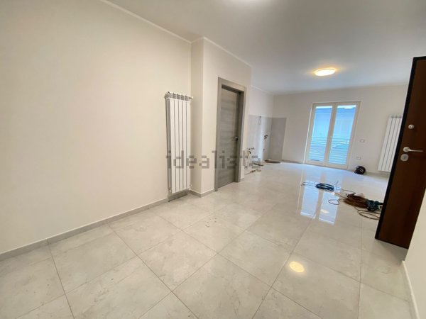 appartamento in affitto a Parete