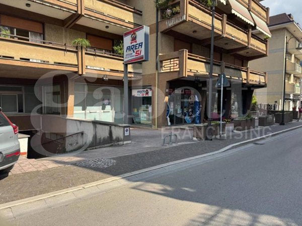 negozio in affitto a Piedimonte Matese