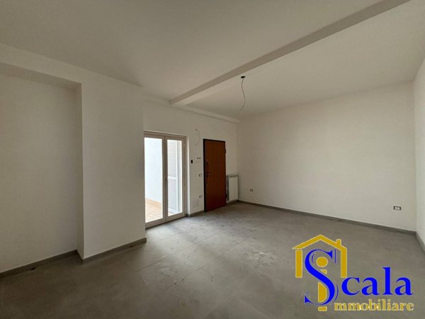 ufficio in affitto a Portico di Caserta