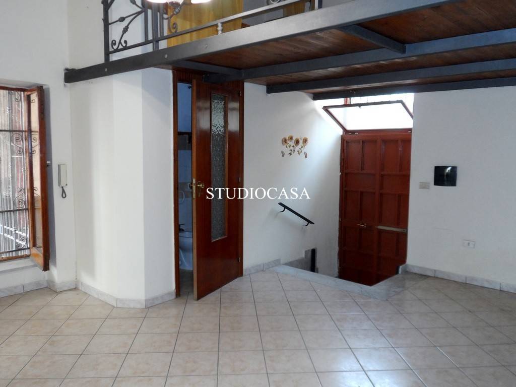 appartamento in affitto a Recale