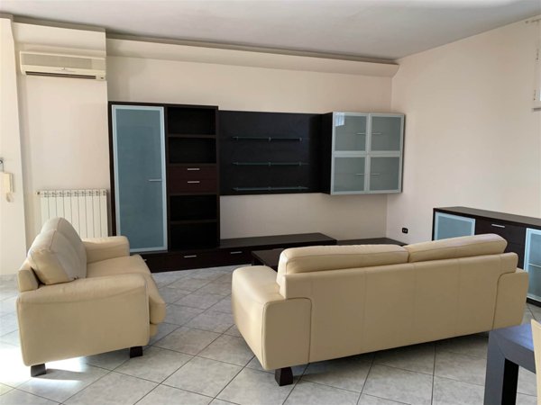 appartamento in affitto a Recale