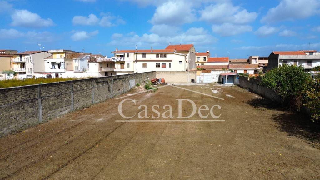 locale commerciale in affitto a San Cipriano d'Aversa