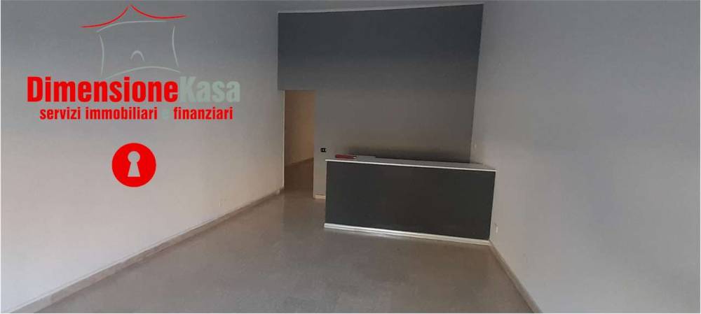negozio in affitto a San Felice a Cancello
