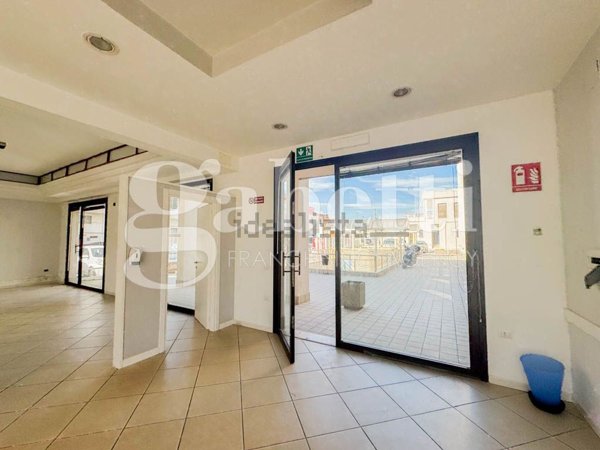locale commerciale in affitto a San Marcellino