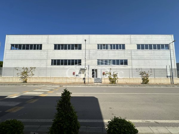 locale commerciale in affitto a San Marcellino