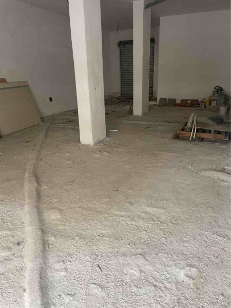 locale commerciale in affitto a San Marcellino