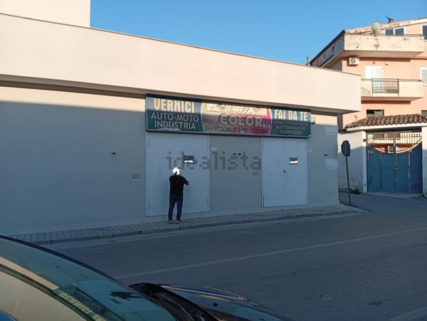 locale commerciale in affitto a San Marcellino