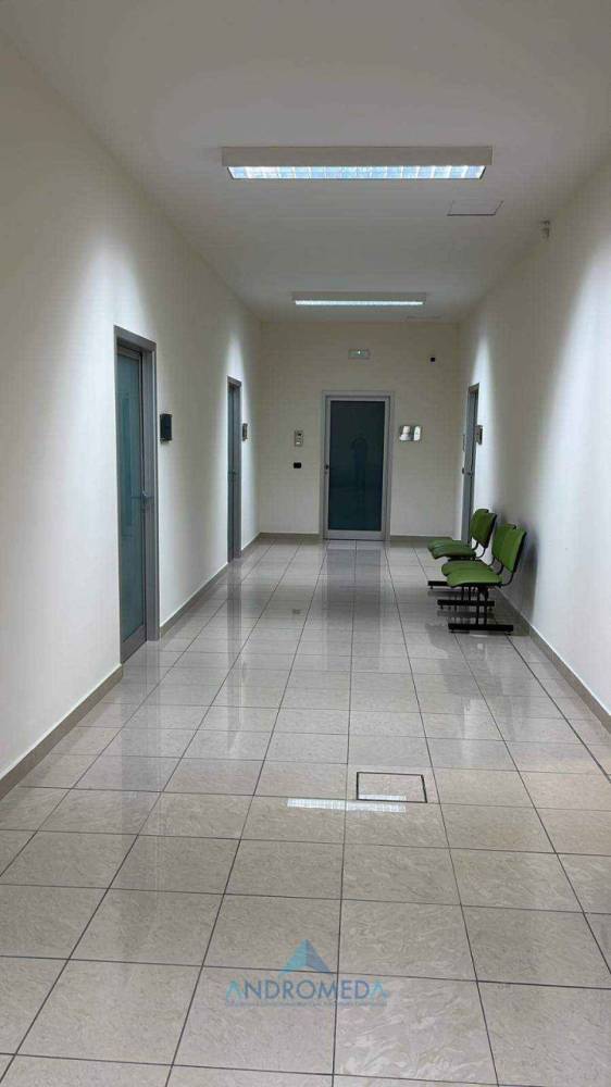 ufficio in affitto a San Nicola la Strada