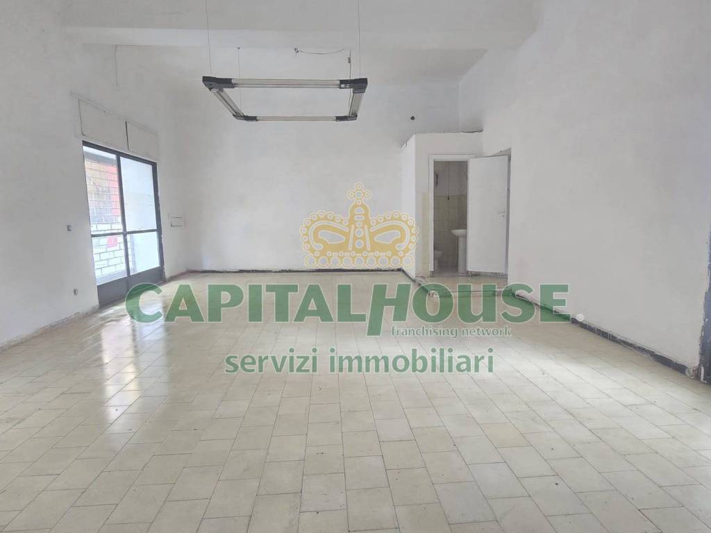 negozio in affitto a San Nicola la Strada