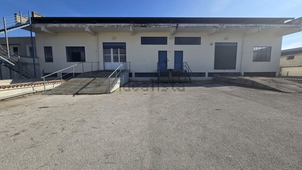 ufficio in affitto a San Nicola la Strada