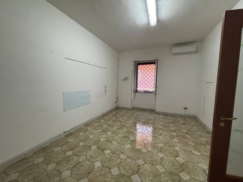 ufficio in affitto a San Nicola la Strada