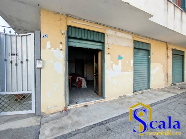 locale commerciale in affitto a San Prisco